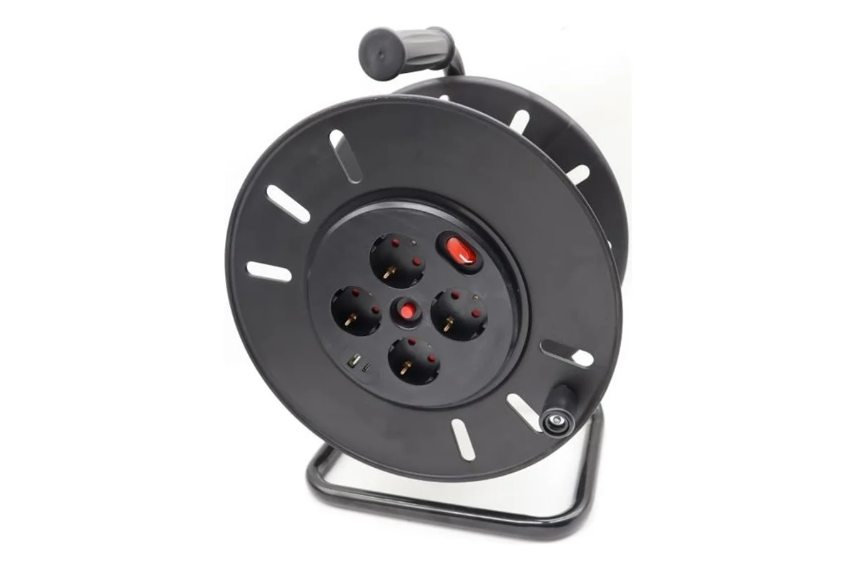 Удлинитель на катушке УСК 3*1.5 мм/30м з/к, USB Спутник (1)