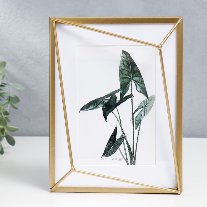 Фоторамка металл на 1 фото 10х15 см "Лофт. Преломление углов" золото, паспарту" 20х15х3 см 7510876