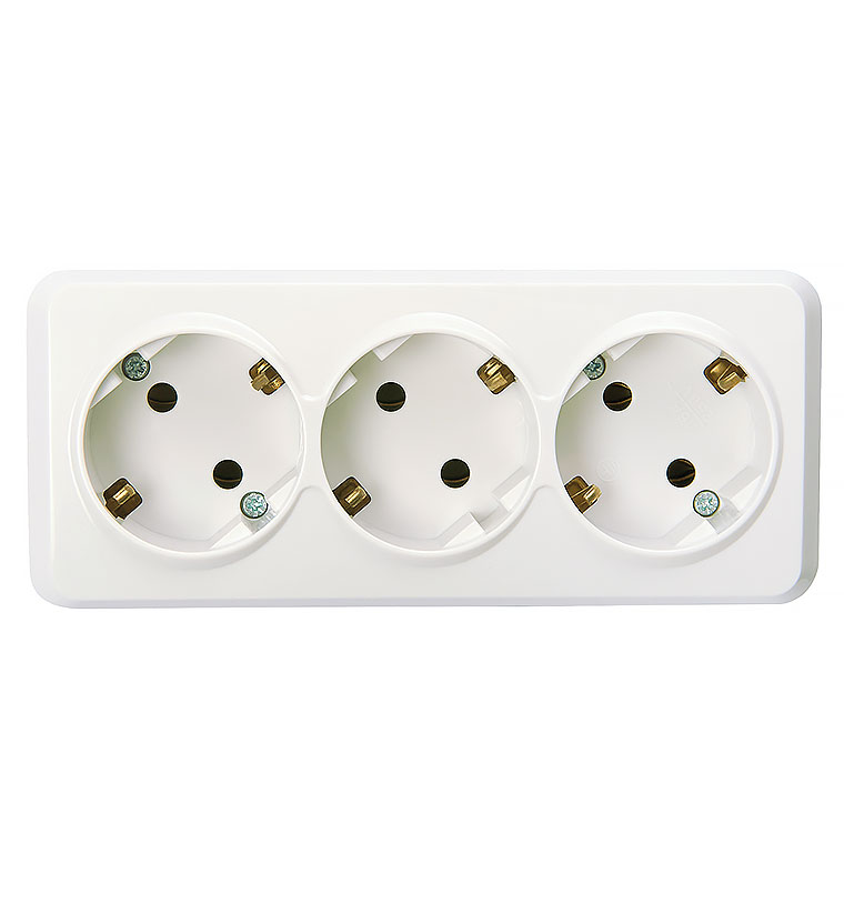 Розетка Белый 3-х местная открытой установки с заземлением ТМ Юпитер Smartbuy (8шт)