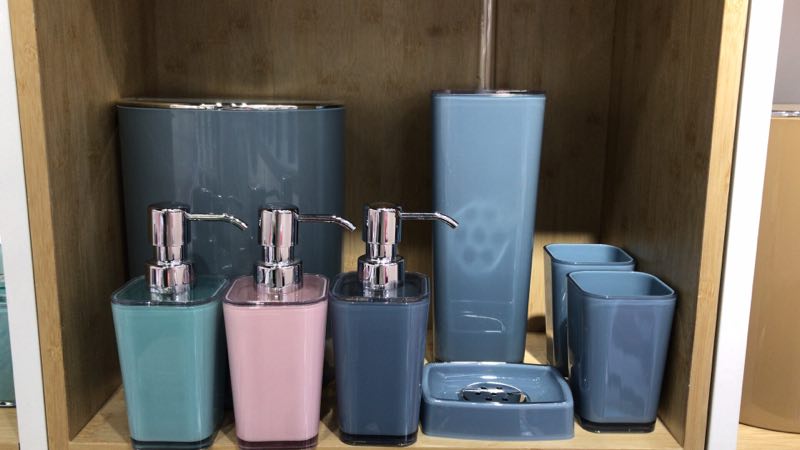 Стакан для зуб. щеток "Style", акрил розовый