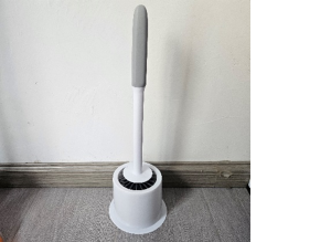 Безымянный ёрш с черной щетиной