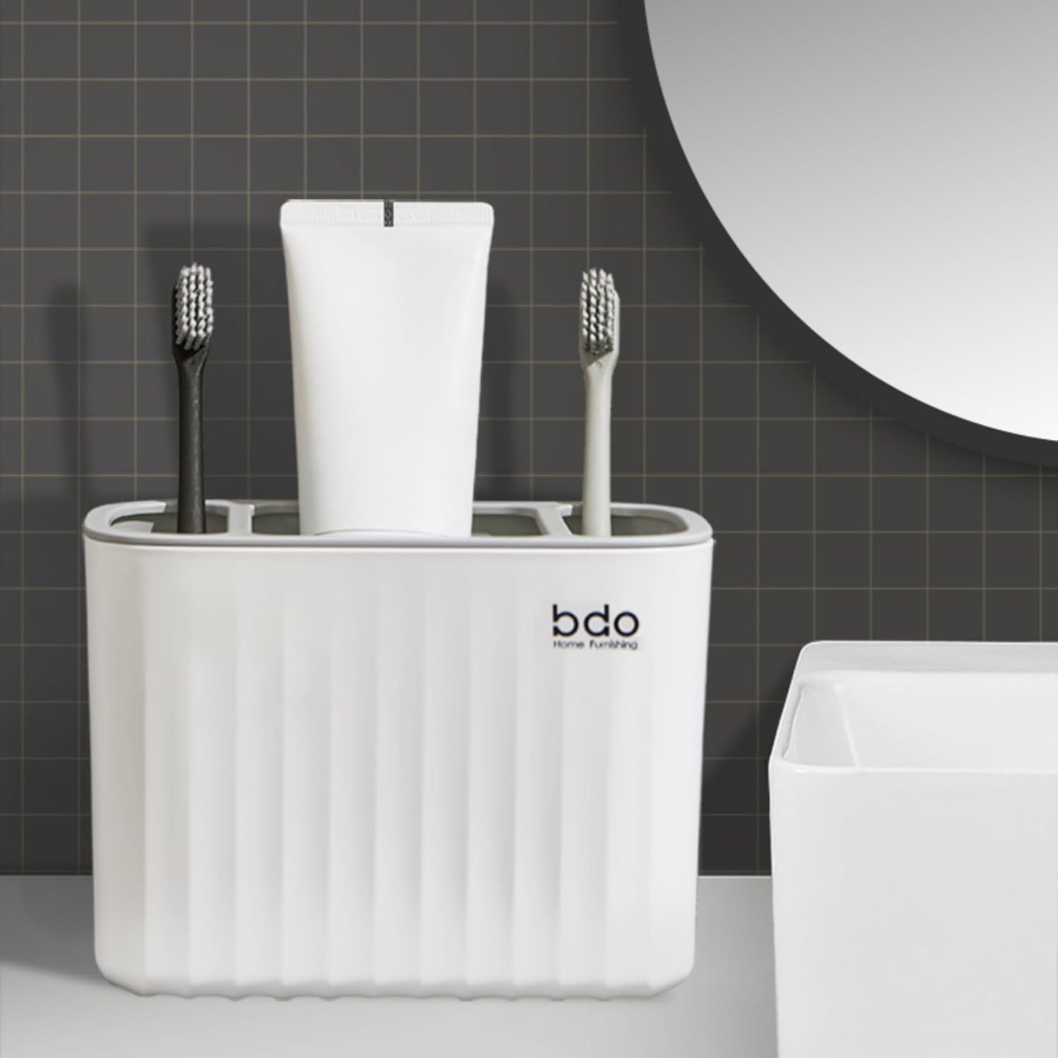 стакан дя щеток и зубной пасты белый 2